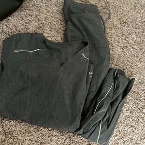 JAANNUU gray scrub set